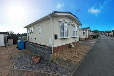 2 bedroom detached house for sale