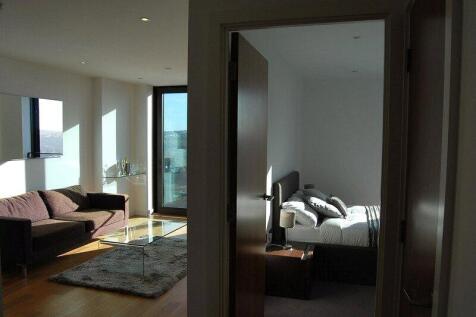 1 bedroom flat for sale