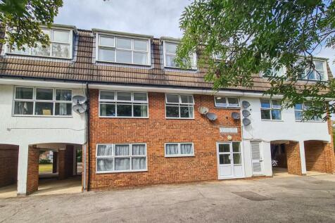 Grasmere Way, Linslade, Leighton Buzzard 3 bed apartment for sale