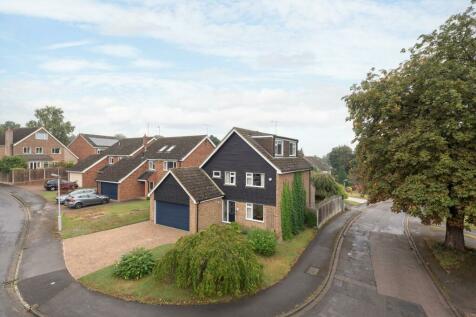 6 bedroom detached house for sale