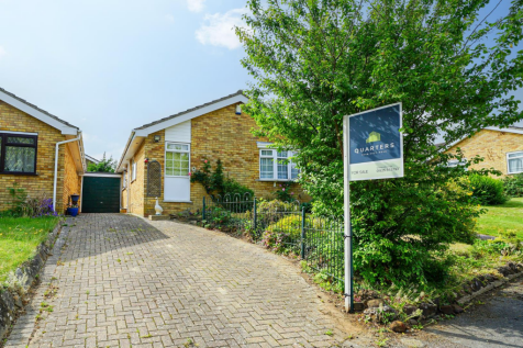 Grasmere Way, Leighton Buzzard 2 bed detached bungalow for sale
