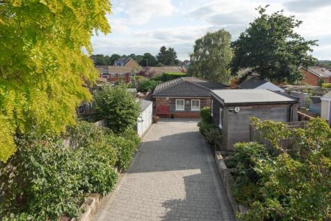 Pennivale Close, Leighton Buzzard 3 bed detached bungalow for sale