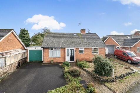 Beech Hill, Wellington 3 bed bungalow for sale