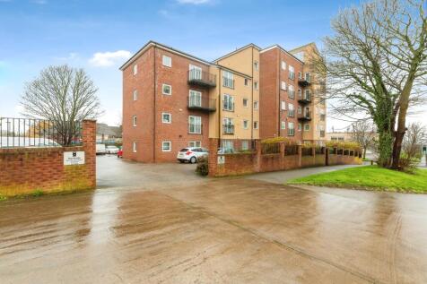 2 bedroom flat for sale