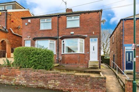 2 bedroom semi-detached house for sale