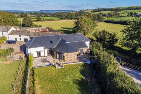 5 bedroom barn conversion for sale