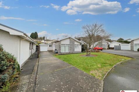 Ffrwd Vale, Neath, Neath Port Talbot.... 3 bed detached bungalow for sale