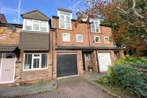 Clarence Court, Wilmslow 3 bed townhouse for sale
