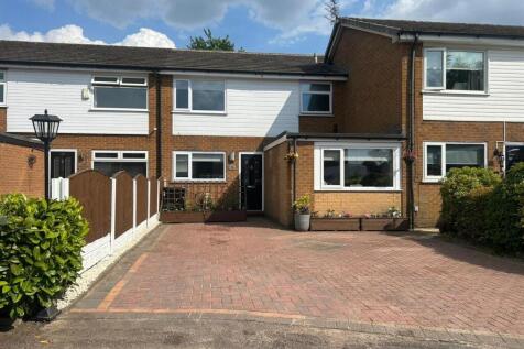Pinewood, Sale 4 bed mews for sale