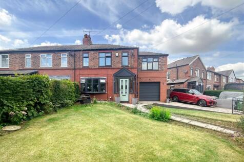 4 bedroom semi-detached house for sale
