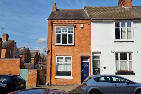 Howard Road, Leicester 3 bed end of terrace house for sale