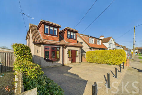 Hatley Gardens, Benfleet, SS7 4 bed detached house for sale