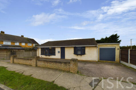 Bouldrewood Road, Benfleet, SS7 3 bed detached bungalow for sale