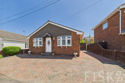 Hannett Road, Canvey Island, SS8 2 bed detached bungalow for sale