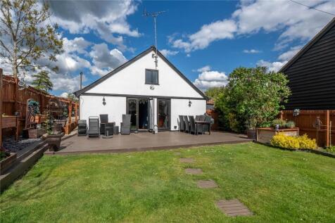 Miletree Farm, Leighton Buzzard LU7 4 bed semi