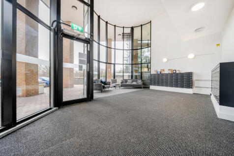 Whitchurch Lane, Somerset BS14 2 bed apartment for sale