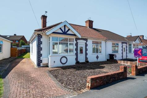 2 bedroom bungalow for sale