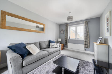 Hazel Brook Gardens, Gloucestershire... 4 bed end of terrace house for sale