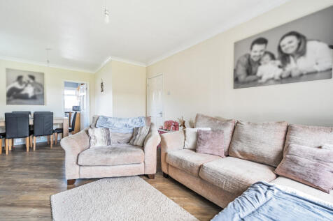 Chargrove, Bristol BS37 2 bed apartment for sale