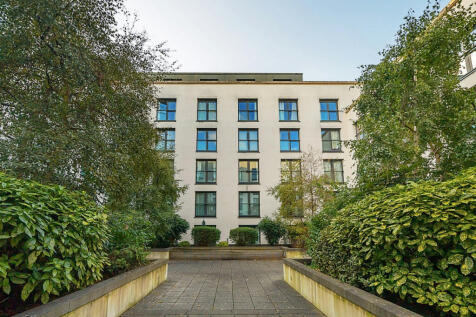 Honeybourne Way, Gloucestershire GL50 1 bed apartment for sale