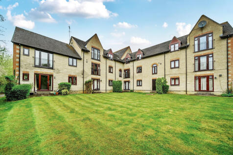 Ducklington Lane, Oxfordshire OX28 2 bed apartment for sale