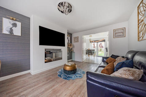 Olley Crescent, Oxfordshire OX29 4 bed detached house for sale