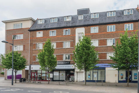 London Road, Mitcham CR4 2 bed apartment for sale