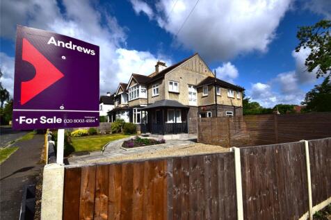 Link Lane, Surrey SM6 2 bed apartment for sale