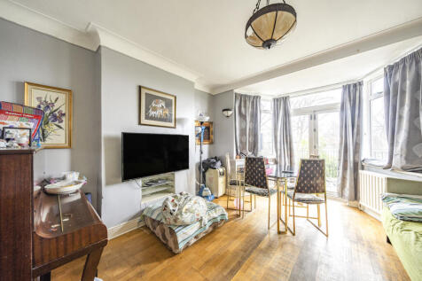 The Crossways, Wembley HA9 6 bed link detached house for sale