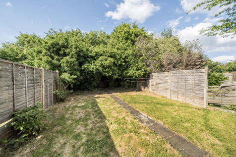 Robin Grove, Middlesex HA3 3 bed terraced house for sale