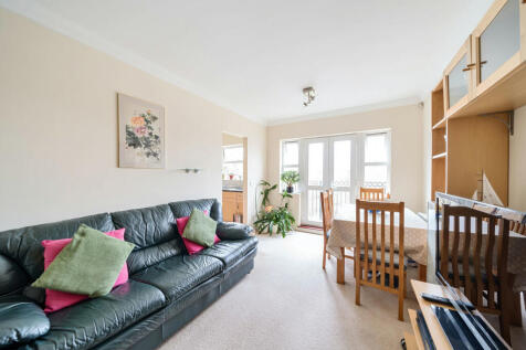 Rose Bates Drive, London NW9 2 bed apartment for sale