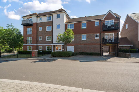 Campion Square, Sevenoaks TN14 2 bed apartment for sale