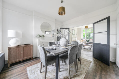 Langton Road, Tunbridge Wells TN3 4 bed semi