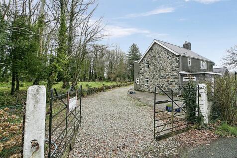 7 bedroom detached house for sale
