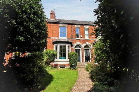 4 bedroom terraced house for sale