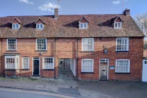 Church Street, Buckinghamshire HP27 3 bed terraced house for sale