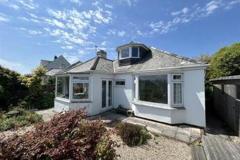St. Mawes 3 bed detached bungalow for sale