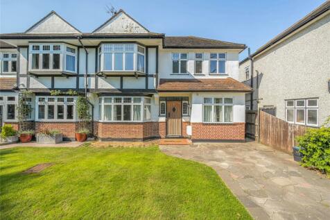 5 bedroom semi-detached house for sale