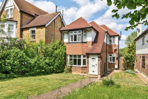 2 bedroom maisonette for sale