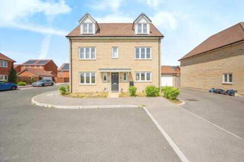 5 bedroom detached house for sale
