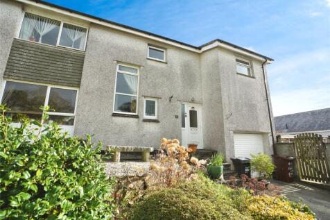 5 bedroom semi-detached house for sale