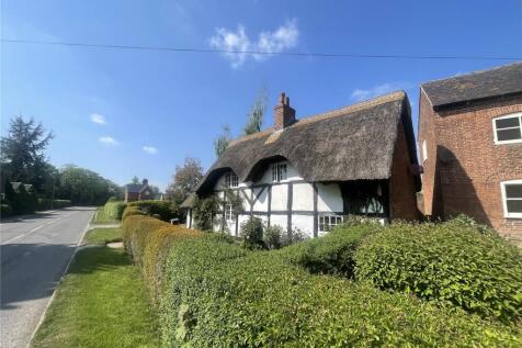 2 bedroom detached house for sale