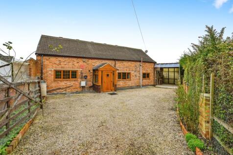 2 bedroom detached house for sale