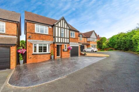 5 bedroom detached house for sale