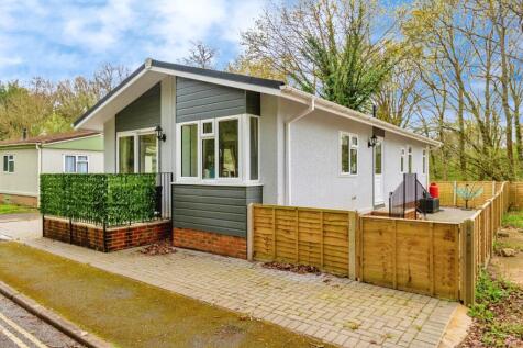 2 bedroom bungalow for sale