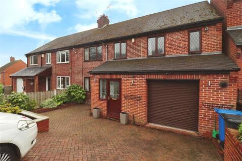5 bedroom semi-detached house for sale
