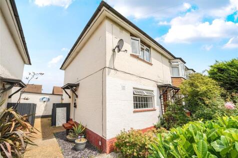 2 bedroom maisonette for sale