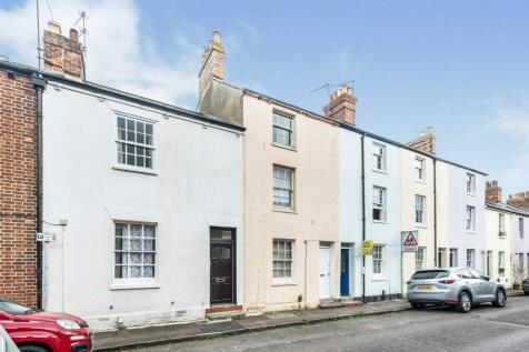 4 bedroom terraced house for sale