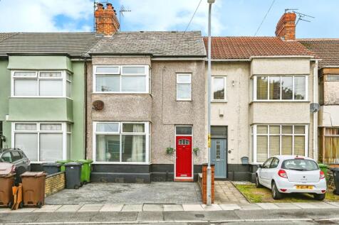 4 bedroom terraced house for sale