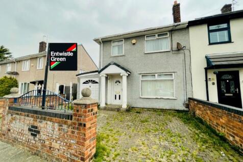 3 bedroom end of terrace house for sale